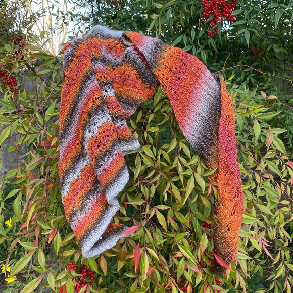 Beautiful hand knit uniquely designed shawl in sparkly fall colors - Picture 4 of 7